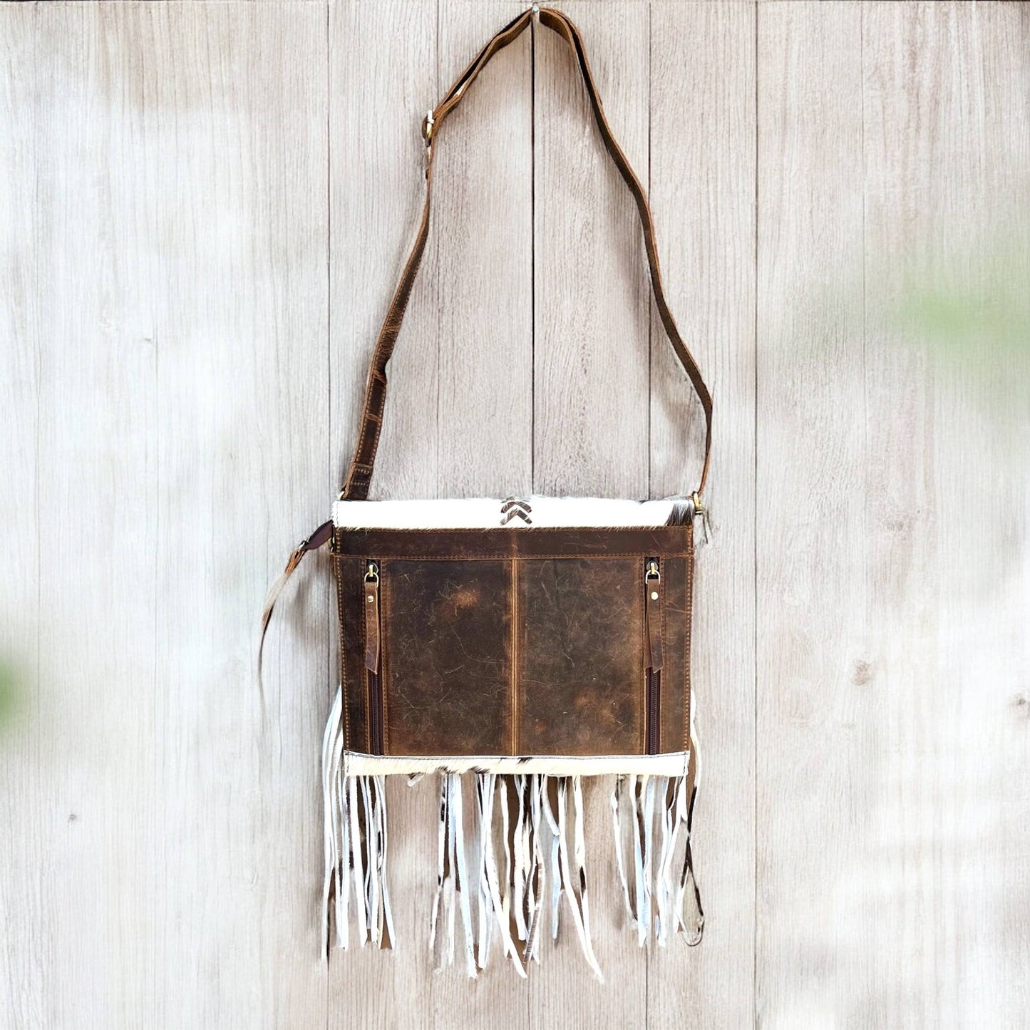 Cowhide & leather  fringe crossbody bag 